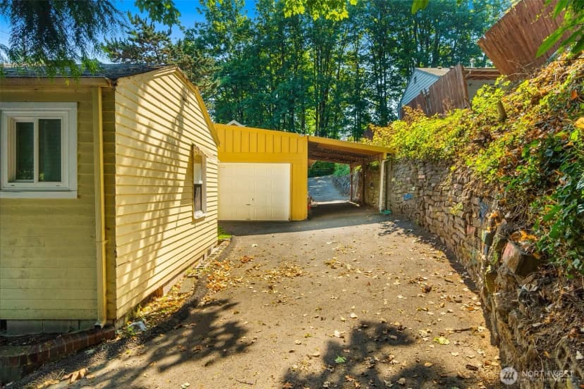 Property photo for 101 2nd Avenue Nw, Olympia photo 29