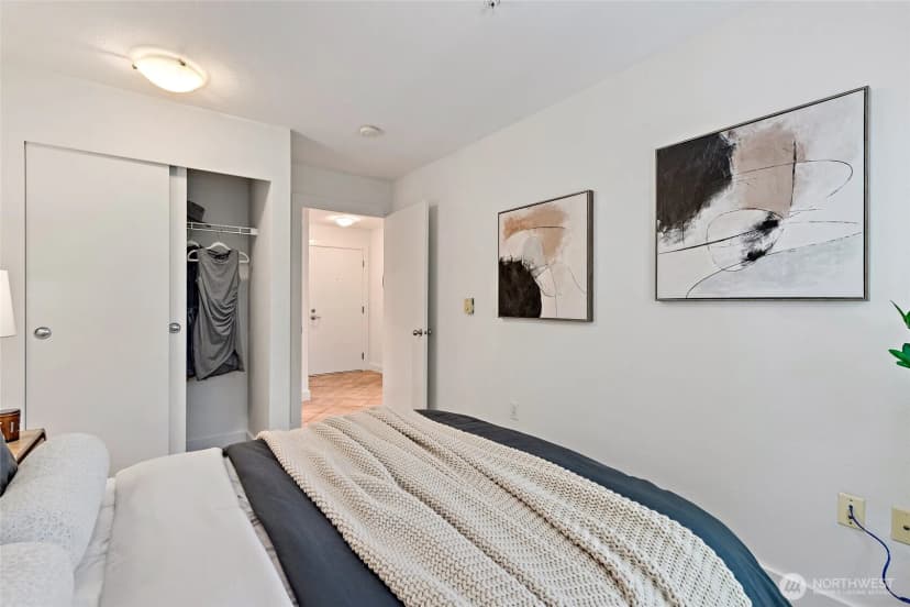 Property photo for 700 E Denny Way #206, Seattle photo 12