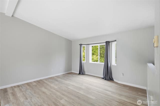 Property photo for 21675 Se 267th Street, Maple Valley photo 4