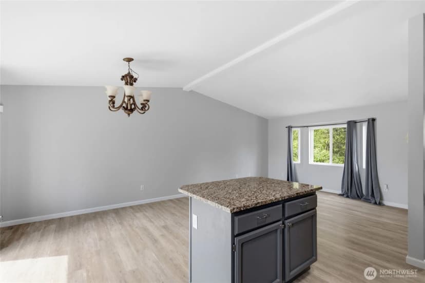 Property photo for 21675 Se 267th Street, Maple Valley photo 11