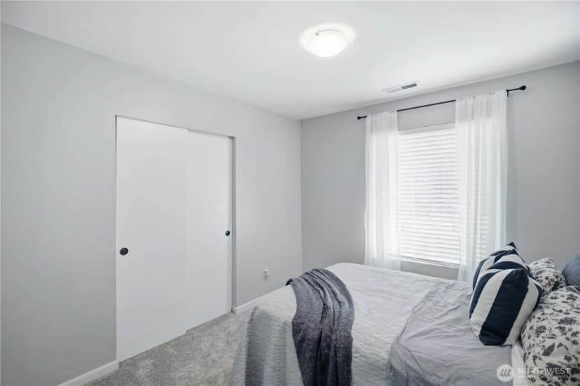 Property photo for 2622 S 362nd Place, Federal Way photo 18