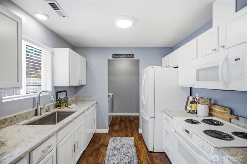 Property photo for 2622 S 362nd Place, Federal Way photo 11
