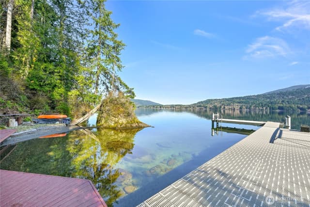Property photo for 2500 Lake Whatcom Boulevard, Bellingham photo 3