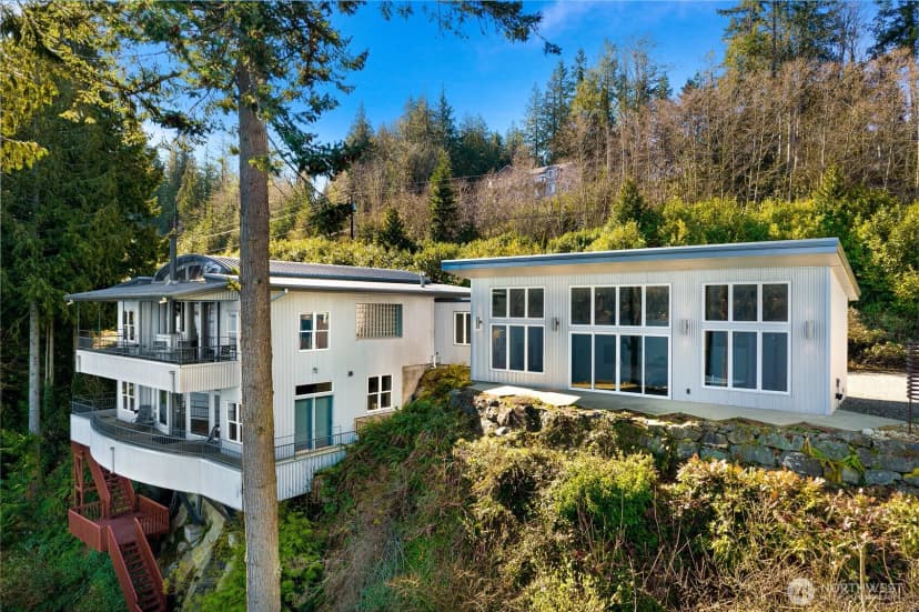 Property photo for 2500 Lake Whatcom Boulevard, Bellingham photo 4