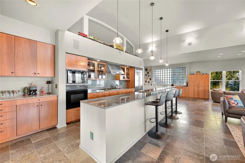 Property photo for 2500 Lake Whatcom Boulevard, Bellingham photo 18