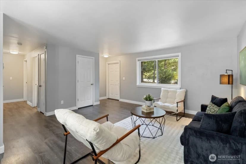 Property photo for 13290 Nw Holly Road, Bremerton photo 3