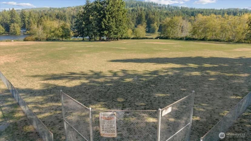 Property photo for 13290 Nw Holly Road, Bremerton photo 18