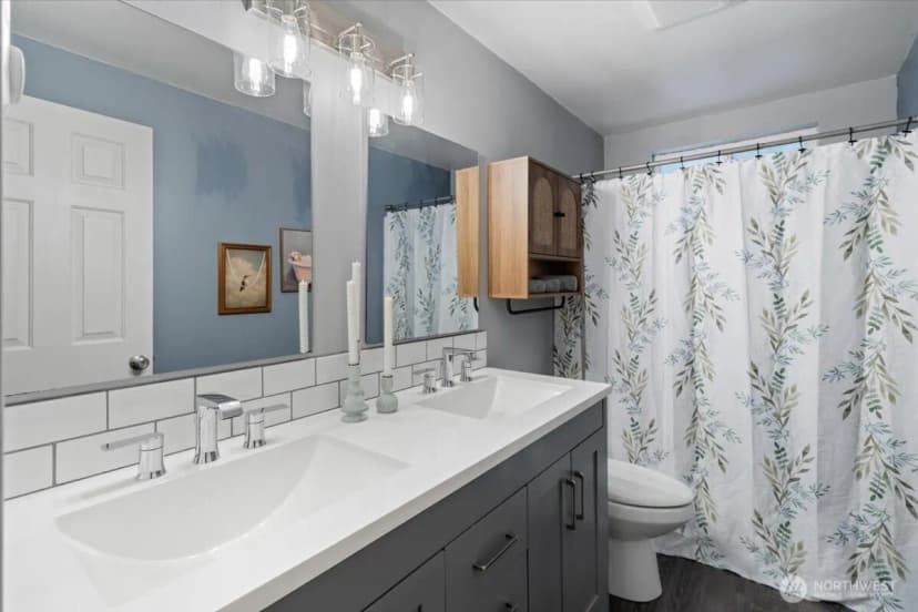 Property photo for 13290 Nw Holly Road, Bremerton photo 12