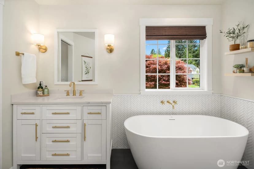 Property photo for 3819 204th Avenue Ne, Sammamish photo 20