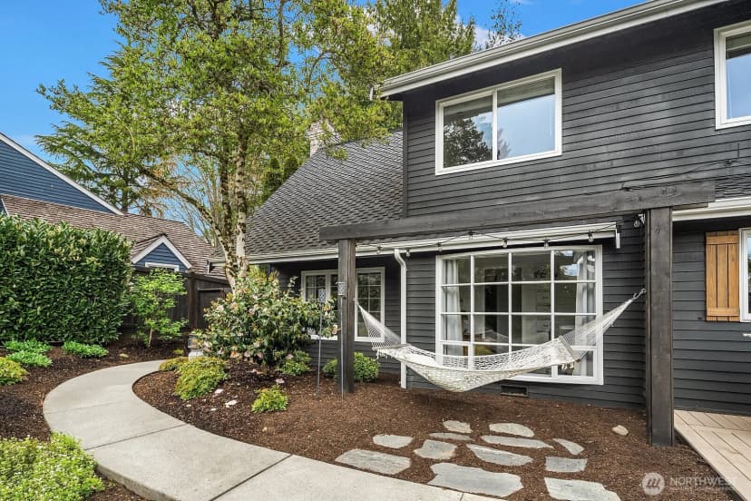 Property photo for 3819 204th Avenue Ne, Sammamish photo 35