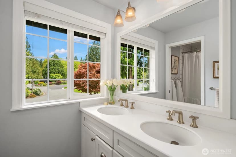 Property photo for 3819 204th Avenue Ne, Sammamish photo 27