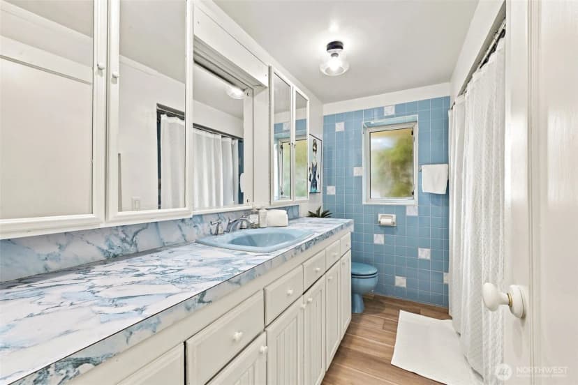 Property photo for 9810 Vineyard Crest, Bellevue photo 17