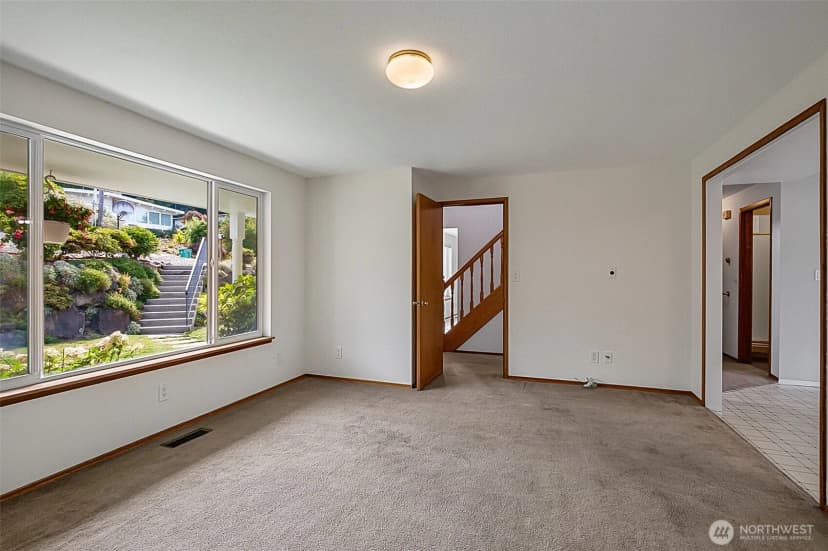 Property photo for 19827 11th Avenue Nw, Shoreline photo 5