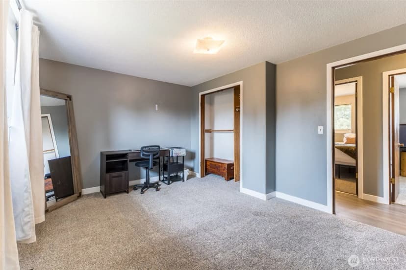 Property photo for 26217 Se 426th St, Enumclaw photo 12