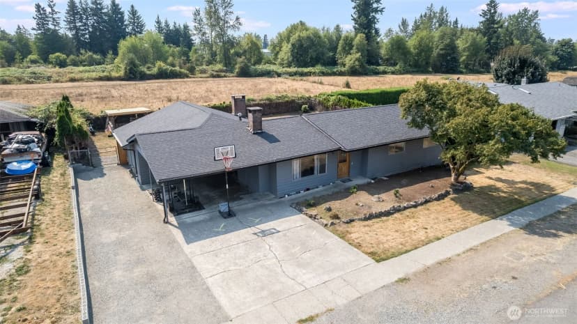 Property photo for 26217 Se 426th St, Enumclaw photo 2