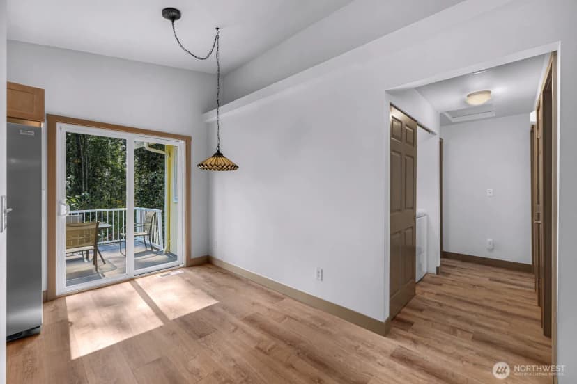 Property photo for 1320 Fruitland Drive, Bellingham photo 9