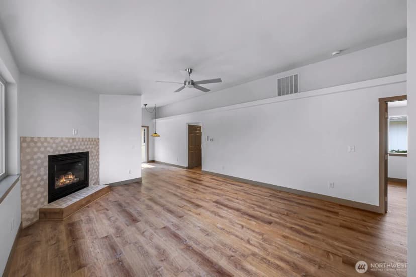 Property photo for 1320 Fruitland Drive, Bellingham photo 6