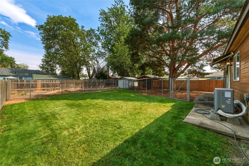 Property photo for 1707 J Street, Walla Walla photo 9