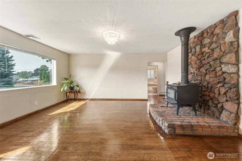 Property photo for 1707 J Street, Walla Walla photo 12