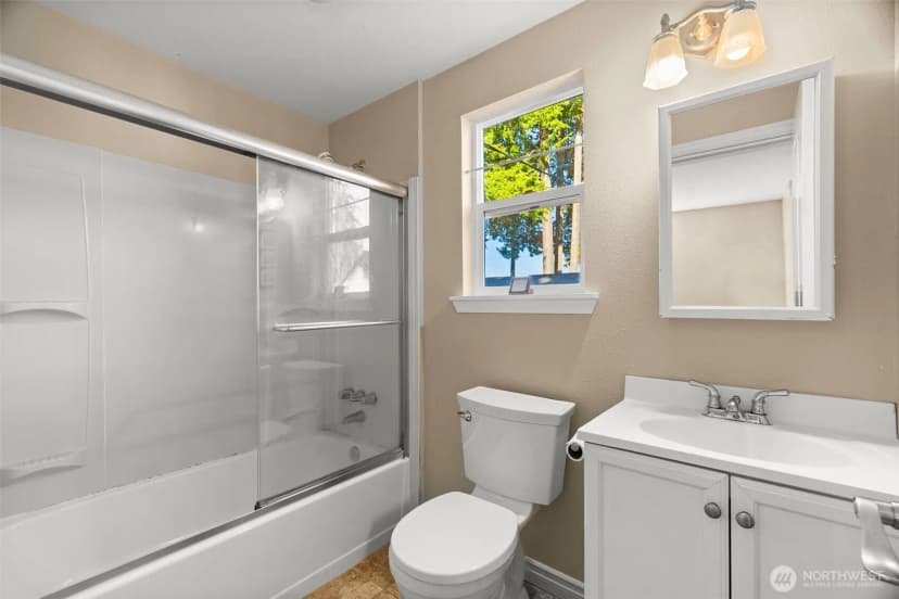 Property photo for 2922 Madrona Beach Road Nw, Olympia photo 35