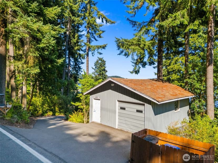 Property photo for 2922 Madrona Beach Road Nw, Olympia photo 39