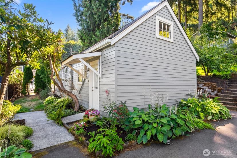 Property photo for 2922 Madrona Beach Road Nw, Olympia photo 31