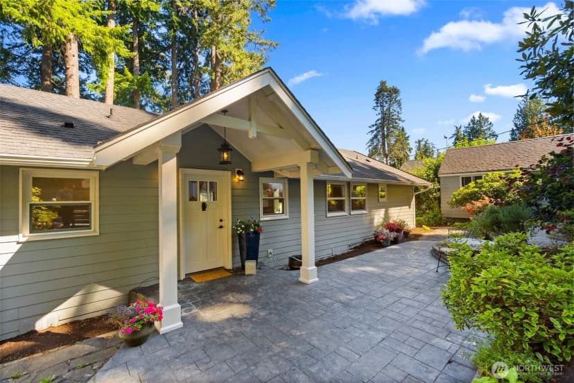 Property photo for 2922 Madrona Beach Road Nw, Olympia photo 9