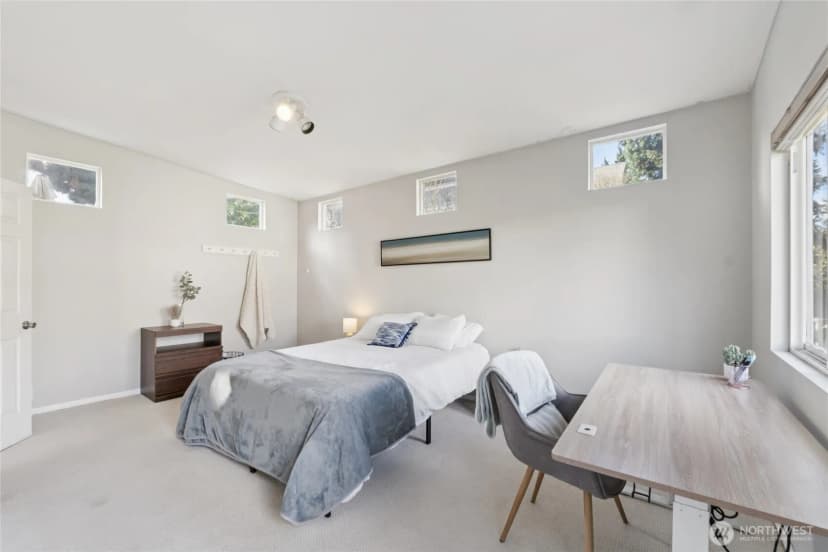 Property photo for 1110 S Bennett Street, Seattle photo 18