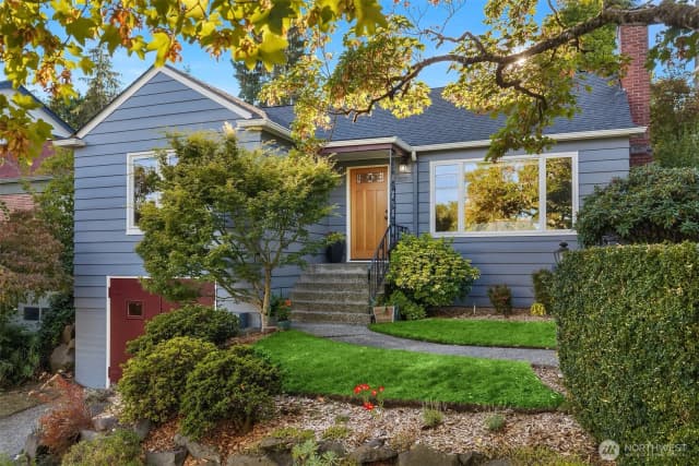 Property photo for 5257 36th Avenue Ne, Seattle, WA 98105