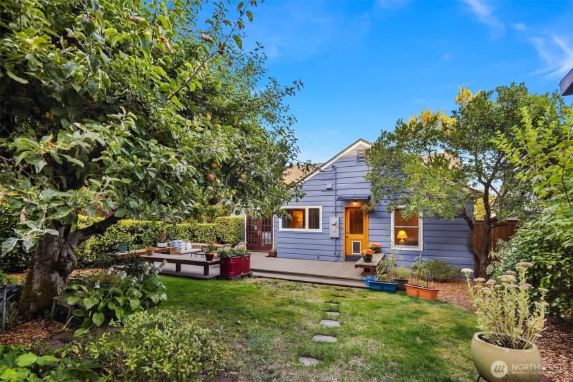 Property photo for 5257 36th Avenue Ne, Seattle photo 27
