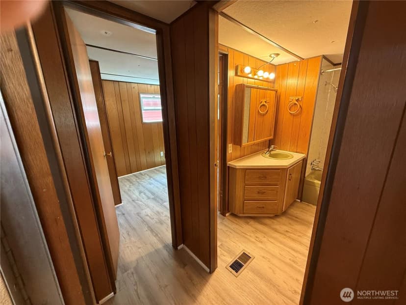 Property photo for 26109 Z Street, Ocean Park photo 11