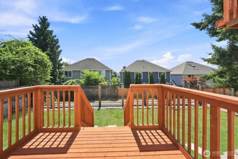 Property photo for 1011 N 28th Place, Renton photo 29