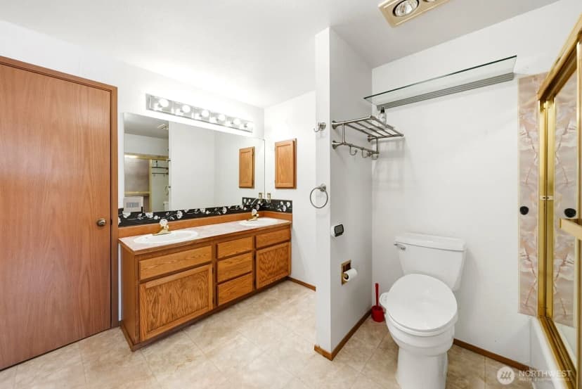 Property photo for 1011 N 28th Place, Renton photo 20