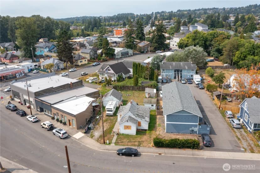 Property photo for 5709 3rd Avenue, Ferndale photo 4