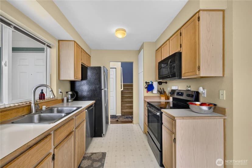 Property photo for 1131 115th Street Sw #m4, Everett photo 12