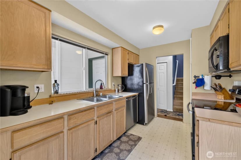 Property photo for 1131 115th Street Sw #m4, Everett photo 9