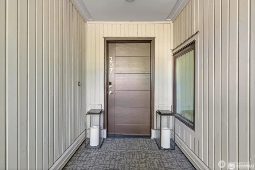 Property photo for 827 Lake Street S #207, Kirkland photo 4