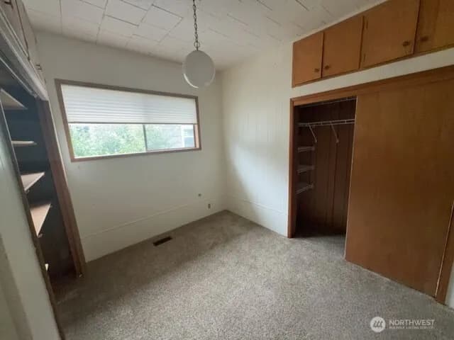 Property photo for 1611 Oakes Avenue, Everett photo 11