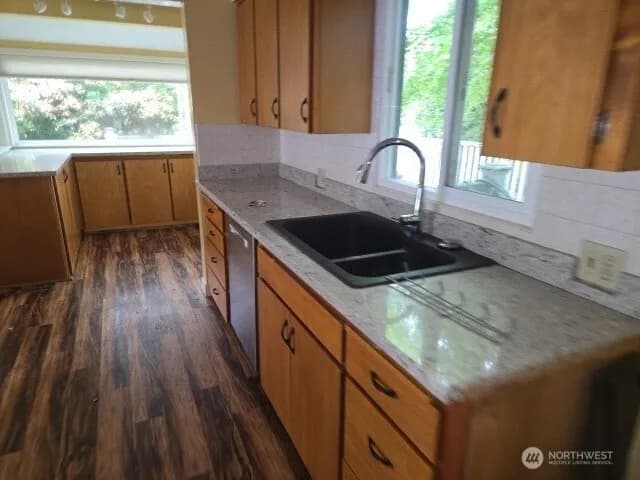 Property photo for 1611 Oakes Avenue, Everett photo 6