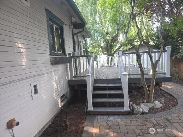 Property photo for 1611 Oakes Avenue, Everett photo 15