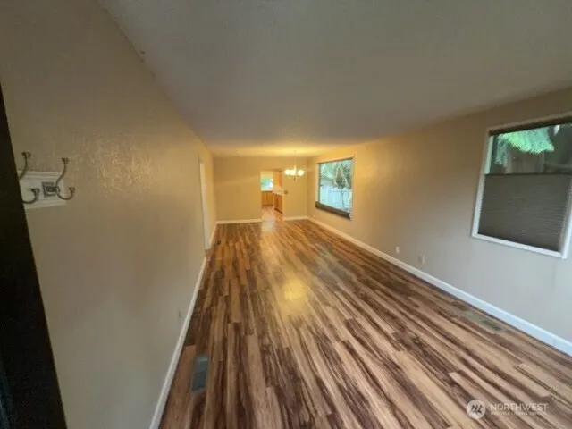 Property photo for 1611 Oakes Avenue, Everett photo 9