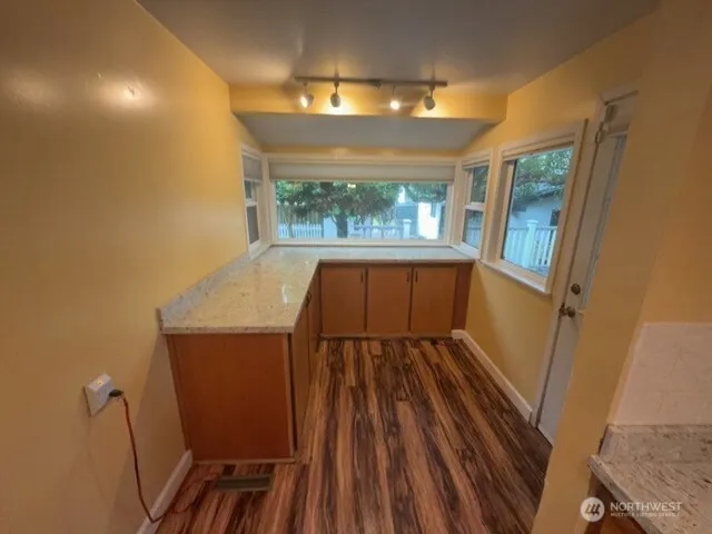 Property photo for 1611 Oakes Avenue, Everett photo 8