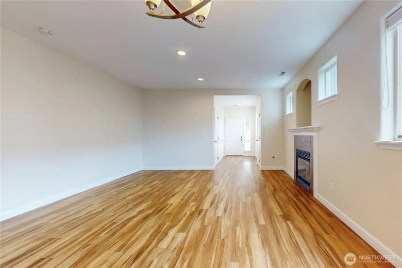 Property photo for 1212 Sw Carver Street, College Place photo 4
