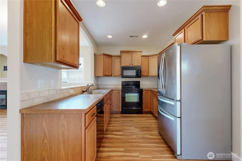 Property photo for 1212 Sw Carver Street, College Place photo 6