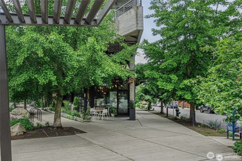 Property photo for 1300 University Street #2a, Seattle photo 29