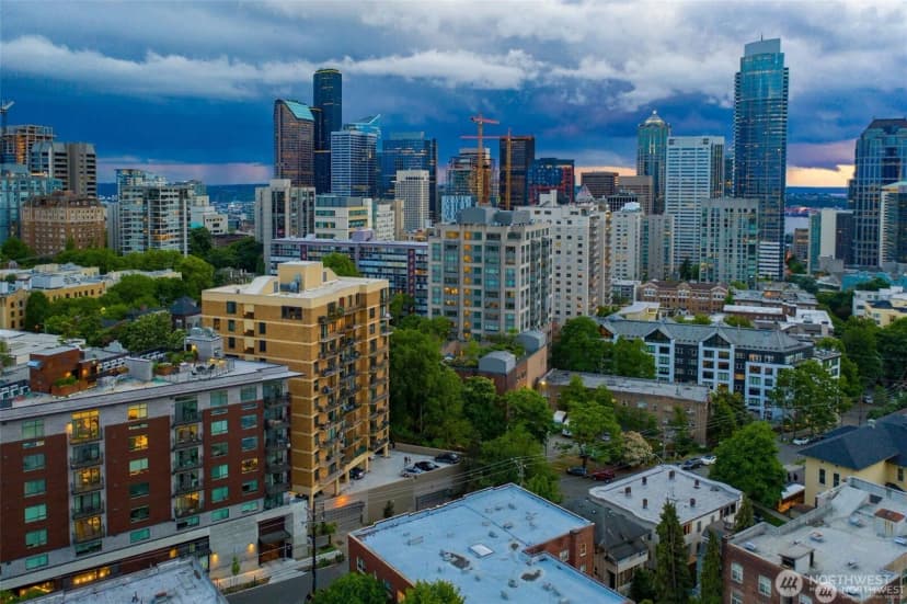 Property photo for 1300 University Street #2a, Seattle photo 26
