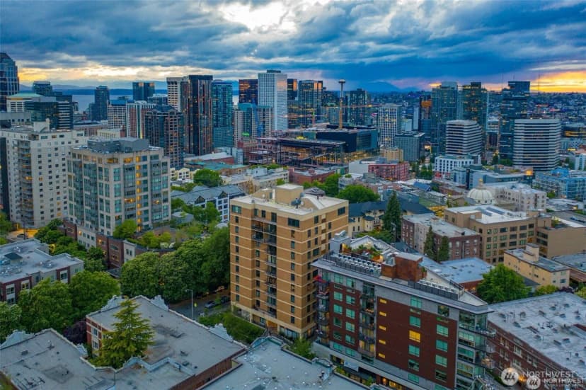 Property photo for 1300 University Street #2a, Seattle photo 27