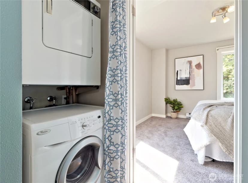 Property photo for 1300 University Street #2a, Seattle photo 20