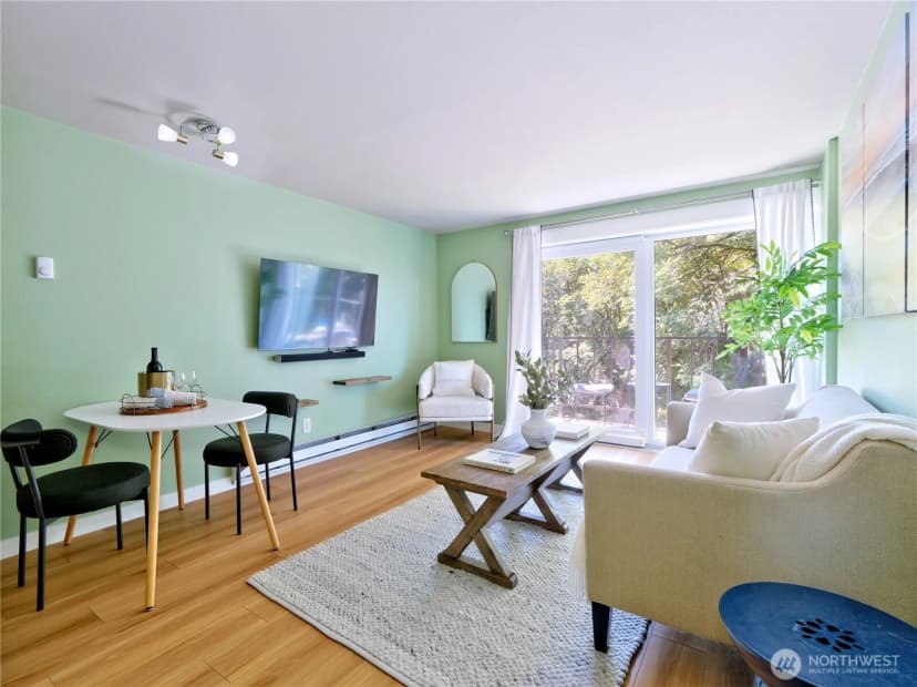 Property photo for 1300 University Street #2a, Seattle photo 5