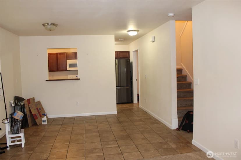 Property photo for 8921 Commercial Street Sw, Lakewood photo 7